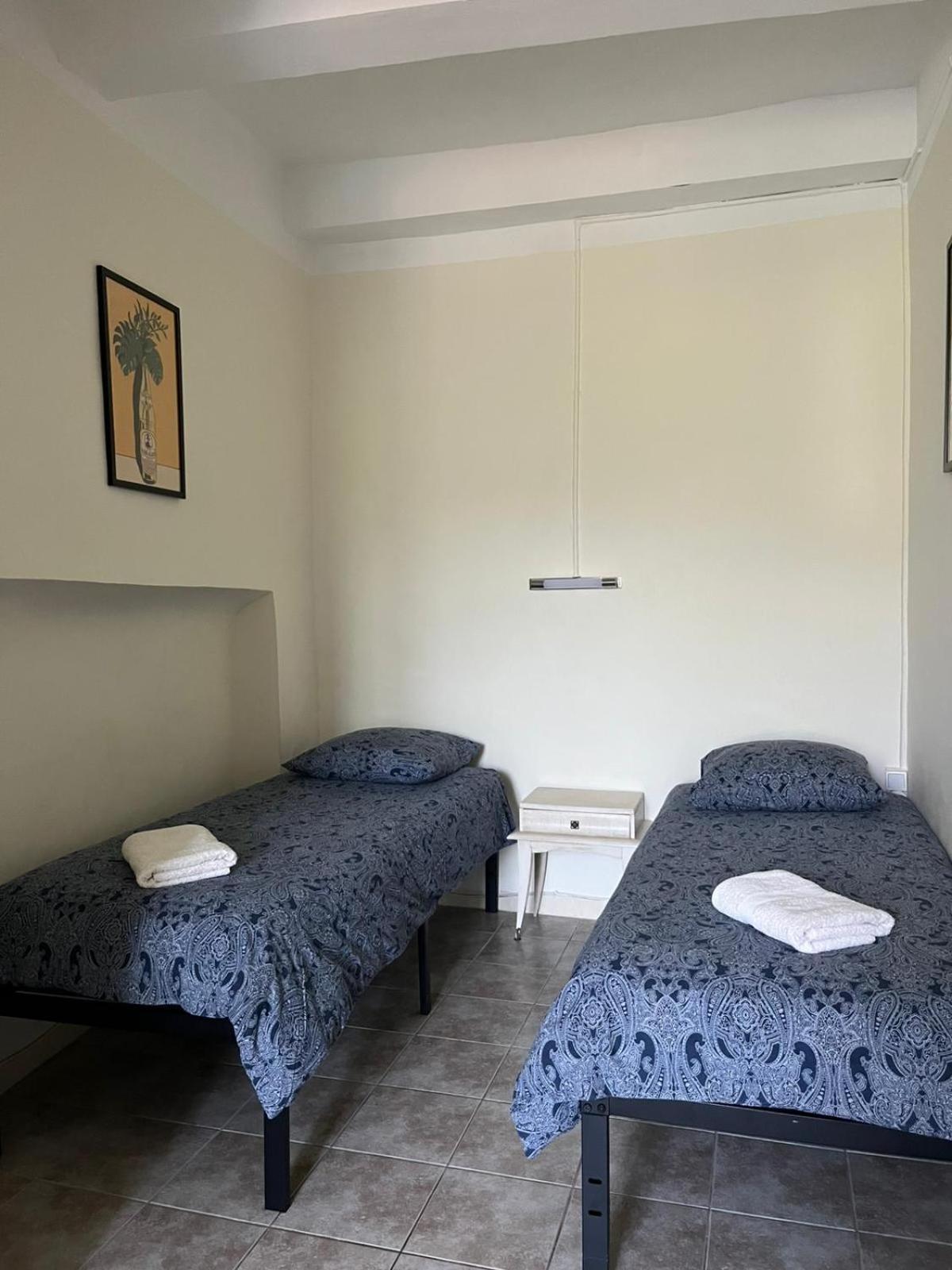 Vista Cevenol: 2 Apartment